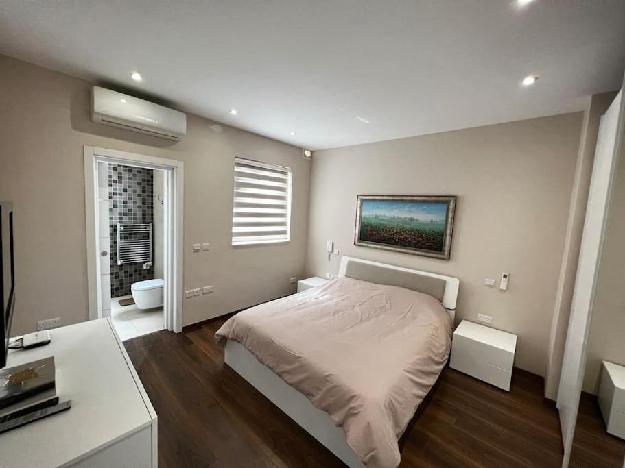 Seaview 2 Bedroom Penthouse Appartamento *